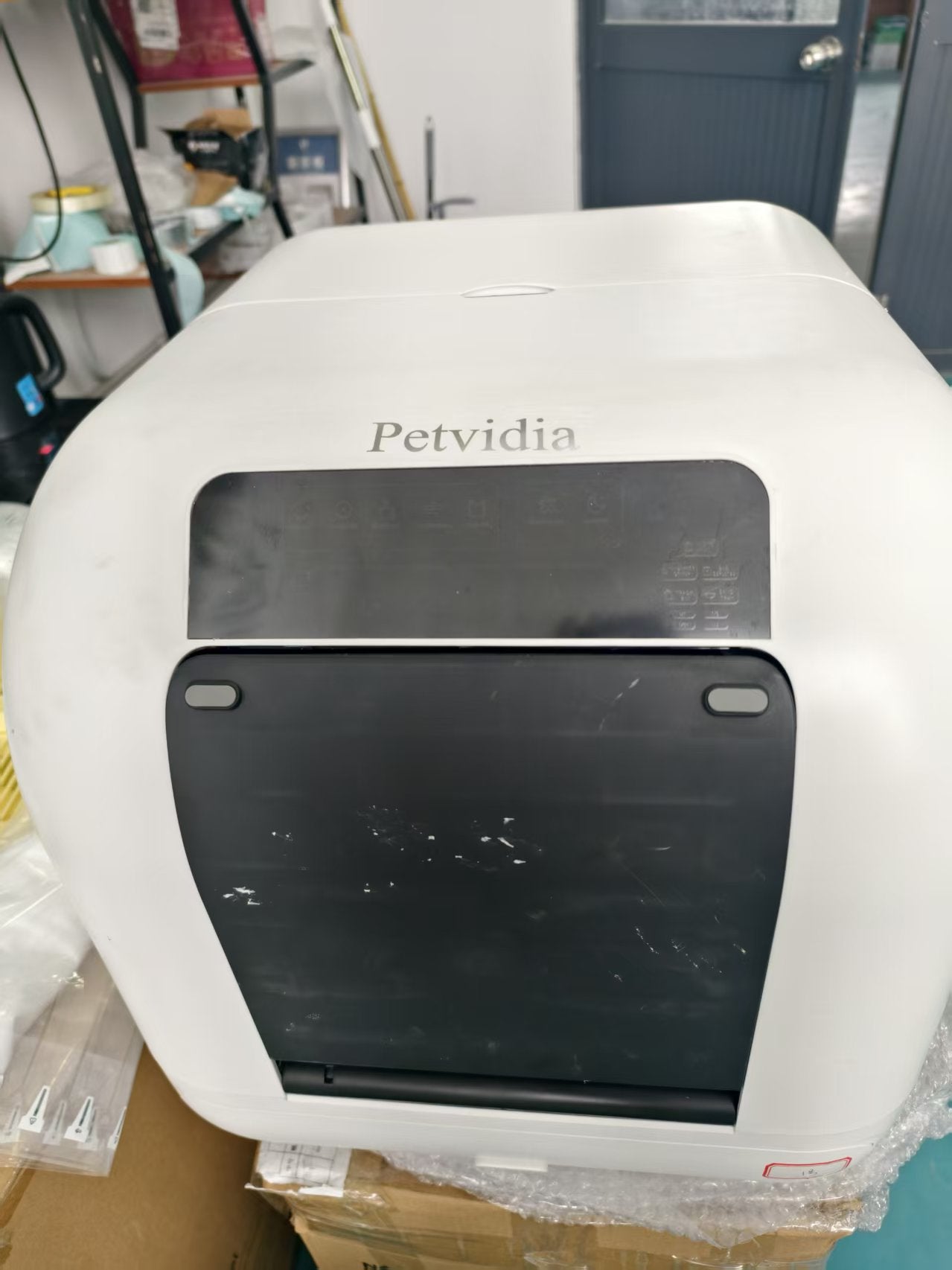 Petvidia Self Cleaning Litter Box